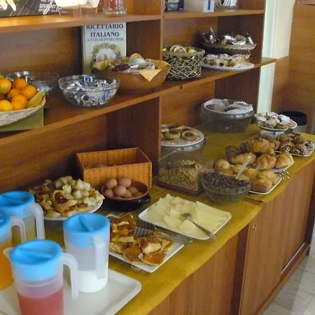 ヴィットリアーノ 3*