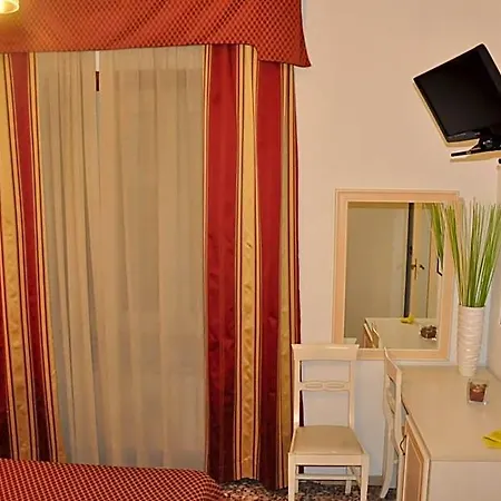 Vittoriano Hotel 3*