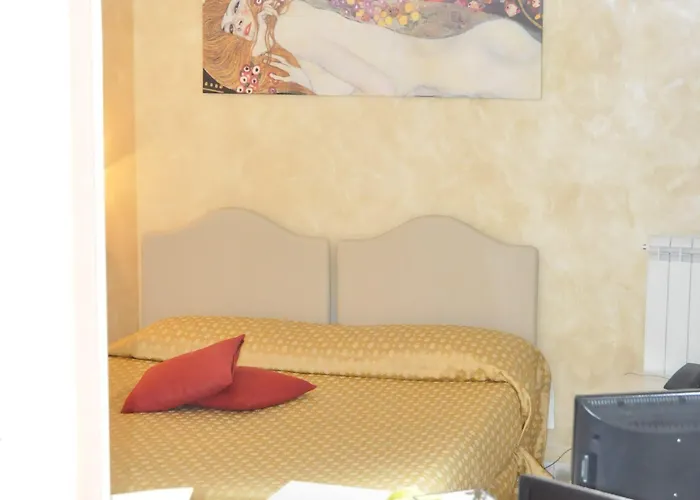 Vittoriano Otel 3*